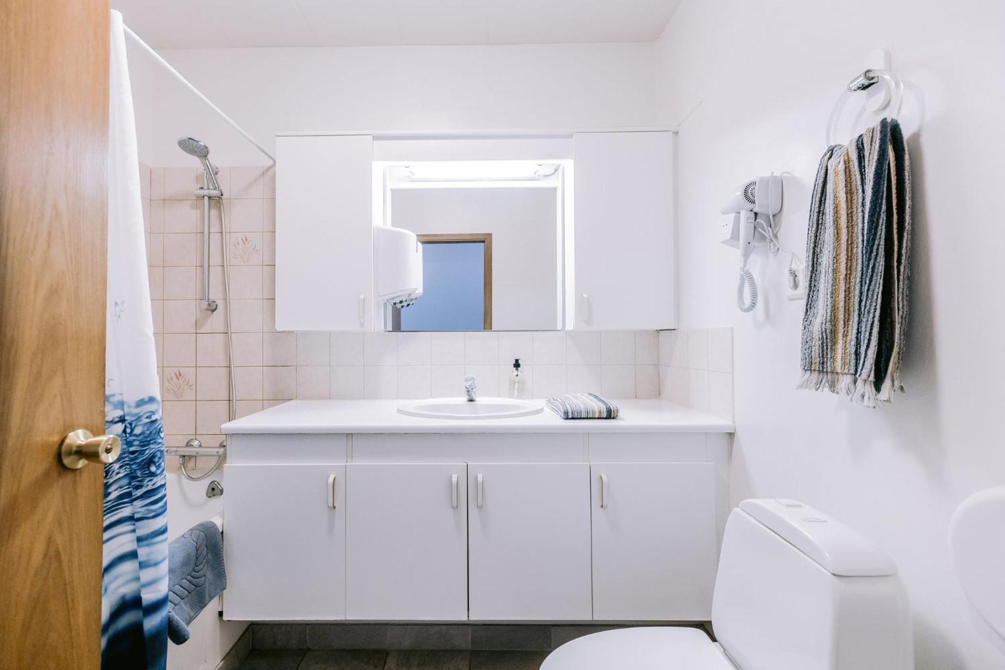 Elda Apartments Миван Экстерьер фото
