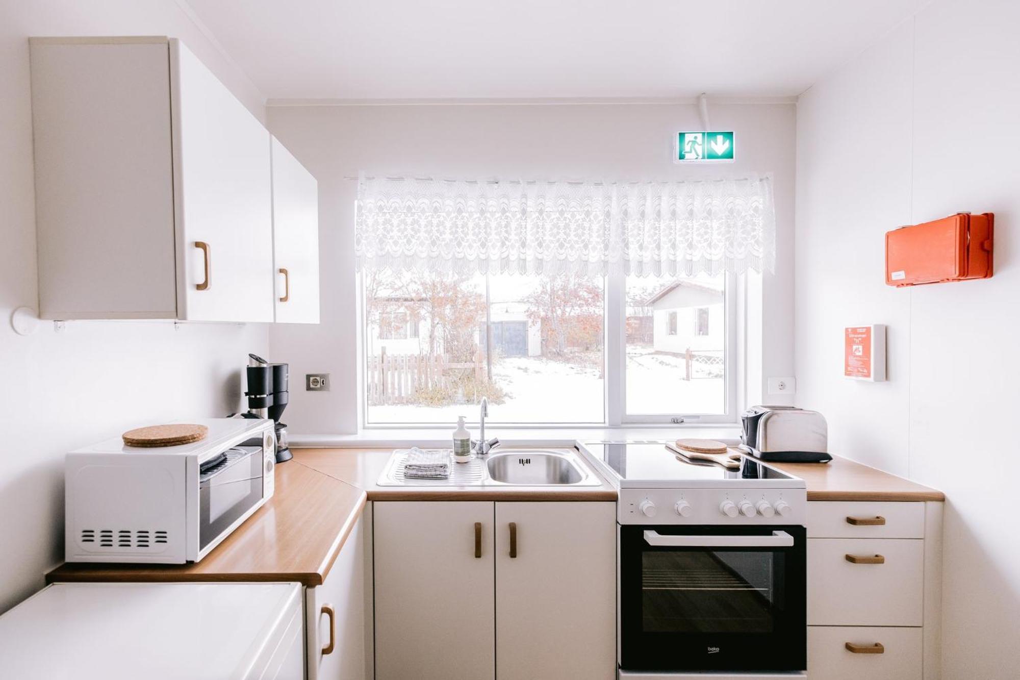 Elda Apartments Миван Экстерьер фото
